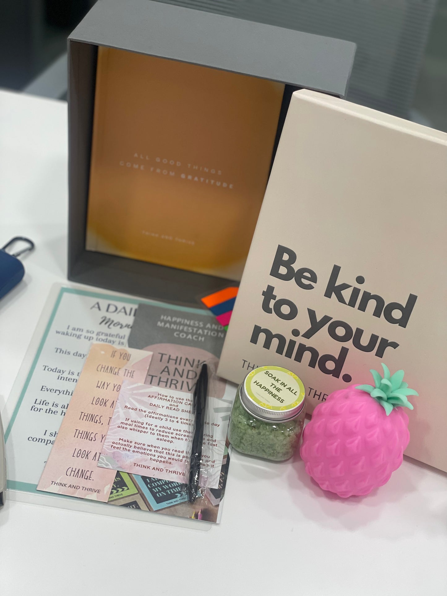 THE GRATITUDE HAMPER